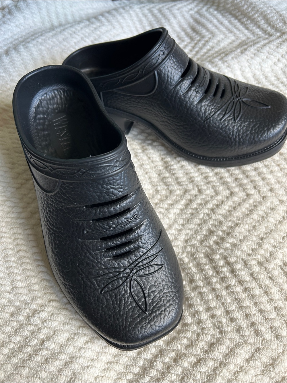 Westech Women’s Black Slip-On Ankle Clog Bootie like new